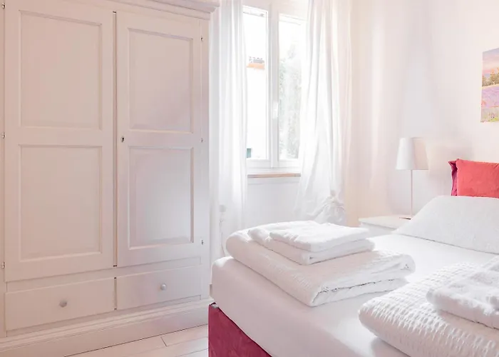 Residenza Le Logge Lejlighedshotel