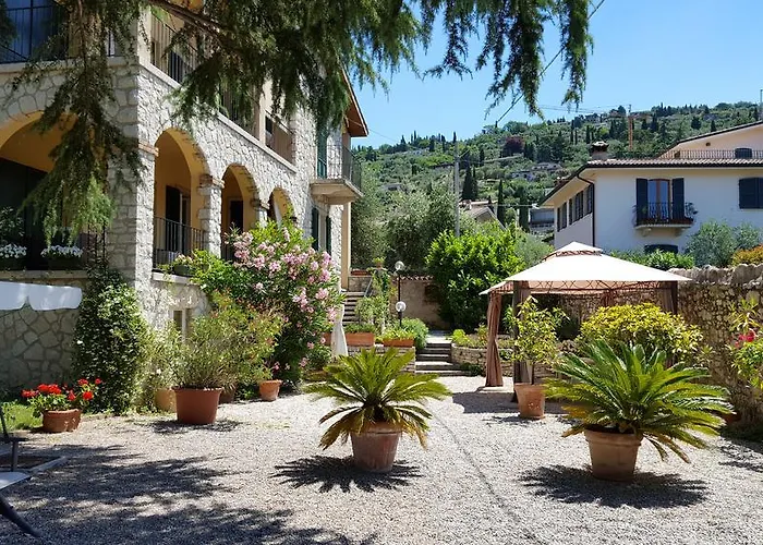 Residenza Le Logge Torri Del Benaco