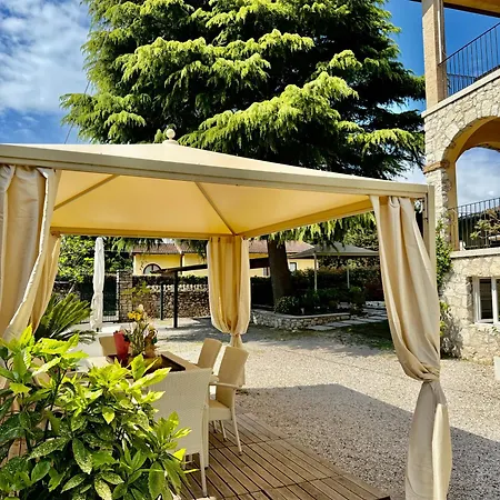 Residenza Le Logge Apartahotel