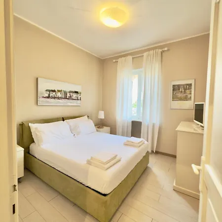 Apartahotel Residenza Le Logge Torri Del Benaco