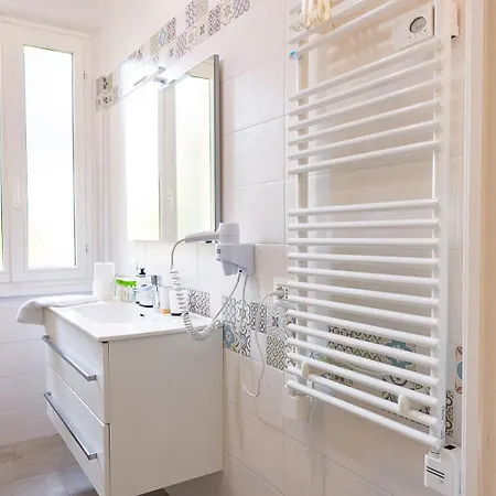 Residenza Le Logge Aparthotel Torri Del Benaco