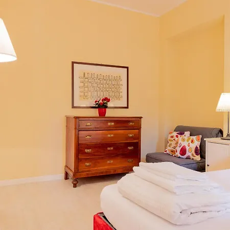 Residenza Le Logge Aparthotel Torri Del Benaco