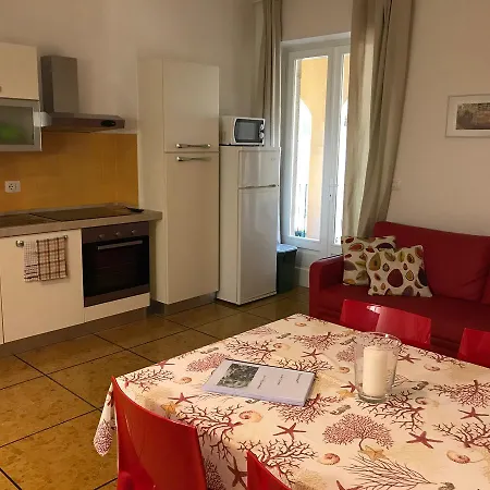 Aparthotel Residenza Le Logge 3*