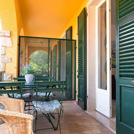 شقة فندقية Residenza Le Logge 4*