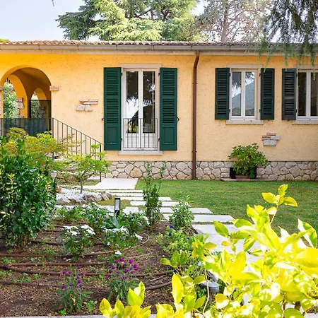 شقة فندقية Residenza Le Logge توري ديل بيناكو